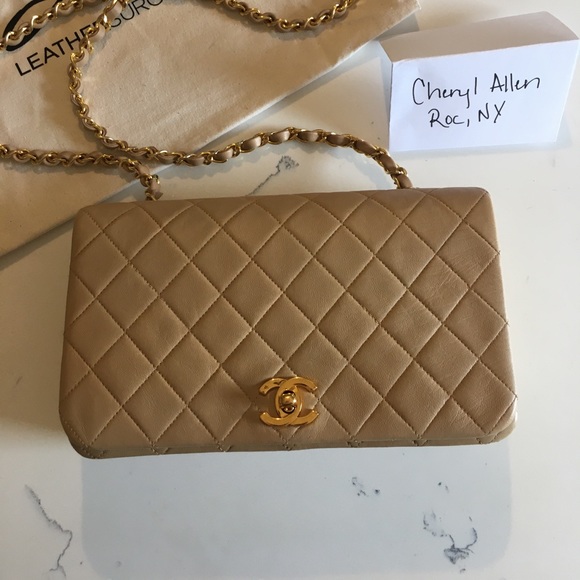 *SOLD* Chanel Full flap bag - Picture 1 of 8
